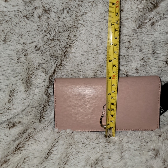 Ralph Lauren mauve/light pink wallet. - Picture 12 of 12